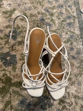 Windsor White Strappy Knot Wedge Sandals